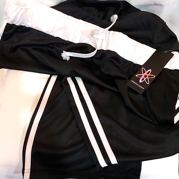 Ladie's active wear XL pants - Picture 1 of 5